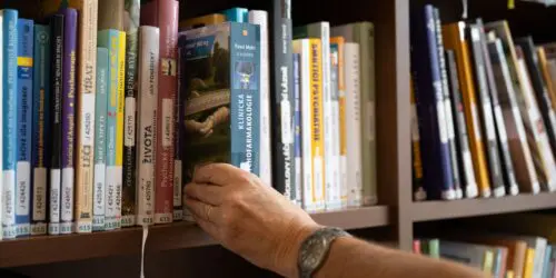 Půjčit si nejen knihy